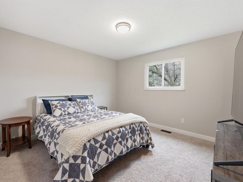 3919 Colorado Avenue , Groveport, OH 43125 Photo 12