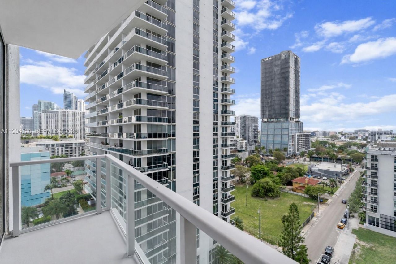 601 NE 27th St, Unit 1202, Miami, FL 33137 Photo