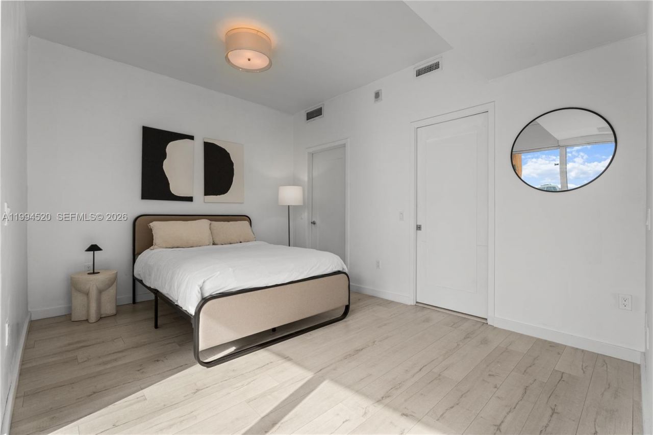 601 NE 27th St, Unit 1202, Miami, FL 33137 Photo