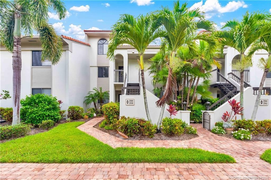 2560 NW Seagrass Drive, Unit 6B, Palm City, FL 34990 Photo
