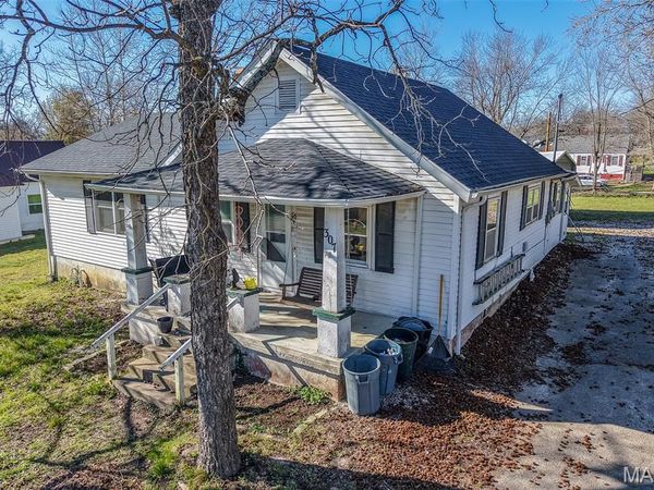 307 Webster Street , Richland, MO 65556