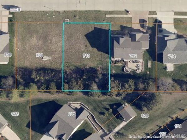 710 Vista Springs Court , Wentzville, MO 63385