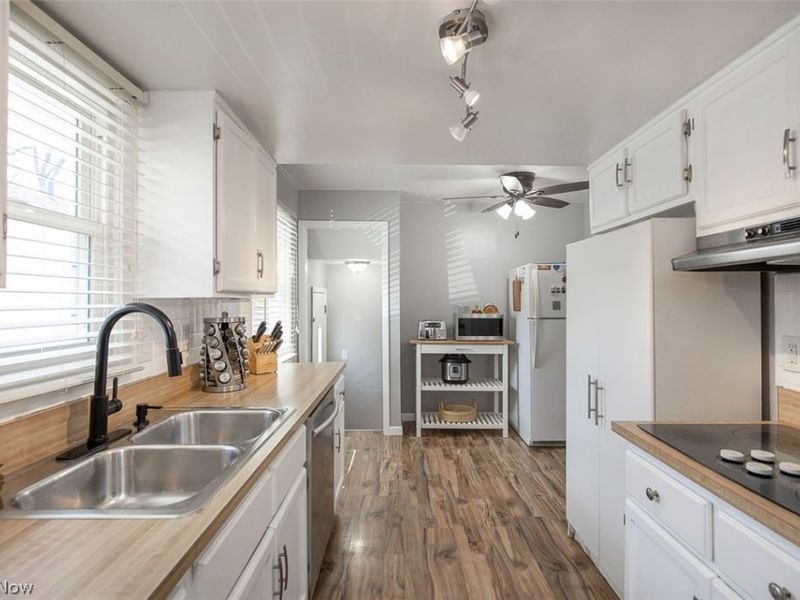 1114 Homestead Road, South Euclid, OH 44121 Photo 10