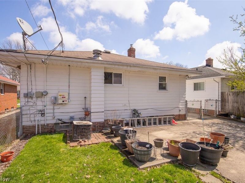 1114 Homestead Road, South Euclid, OH 44121 Photo 38