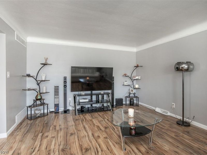 1114 Homestead Road, South Euclid, OH 44121 Photo 4