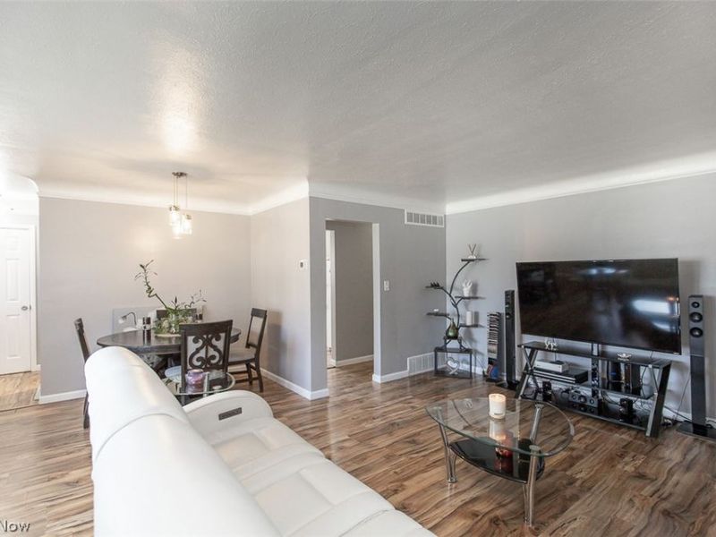 1114 Homestead Road, South Euclid, OH 44121 Photo 5