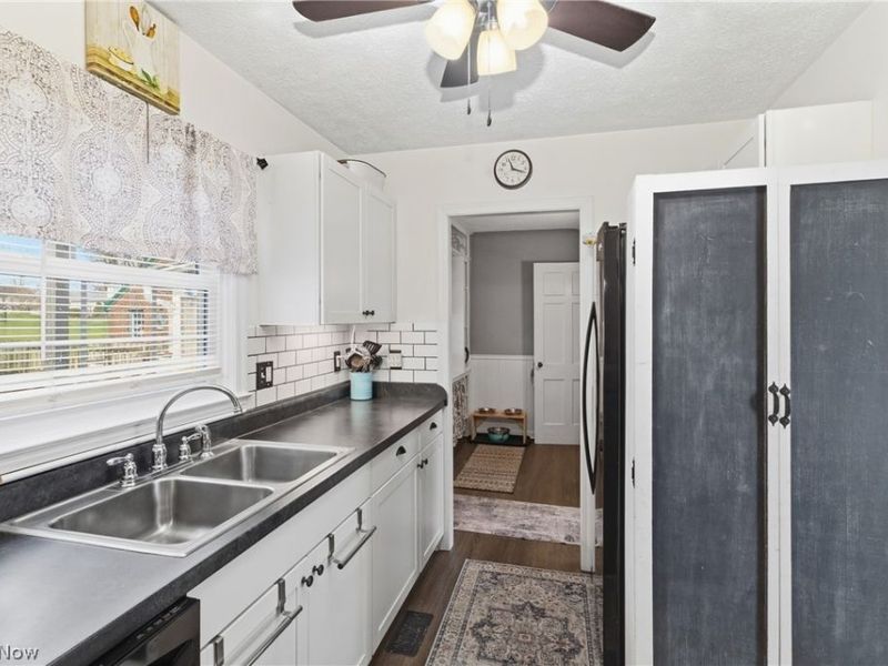 440 S Freedom Street , Ravenna, OH 44266 Photo 11