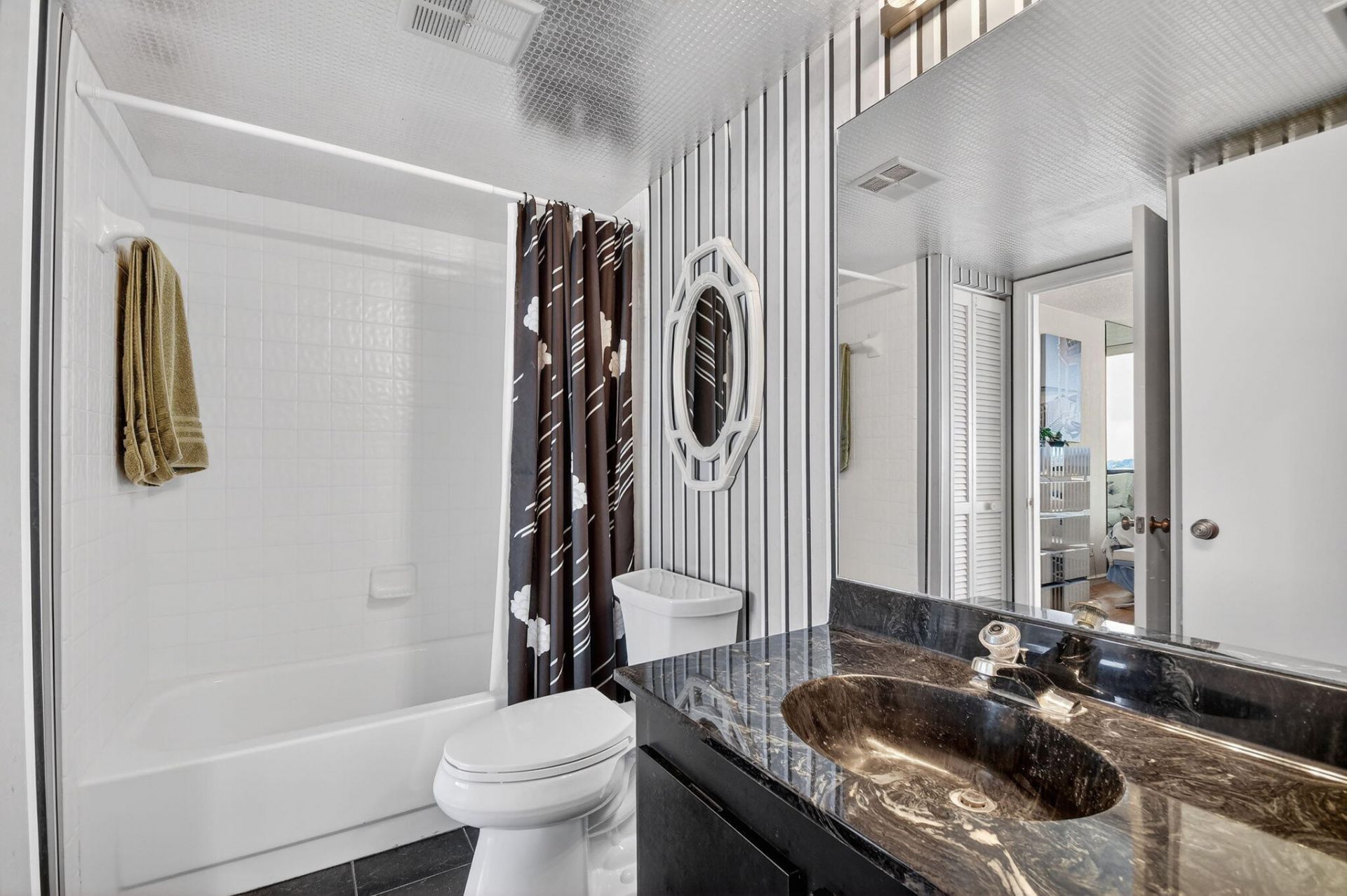 8200 Lakeshore Drive, Unit 5070, Hypoluxo, FL 33462 Photo