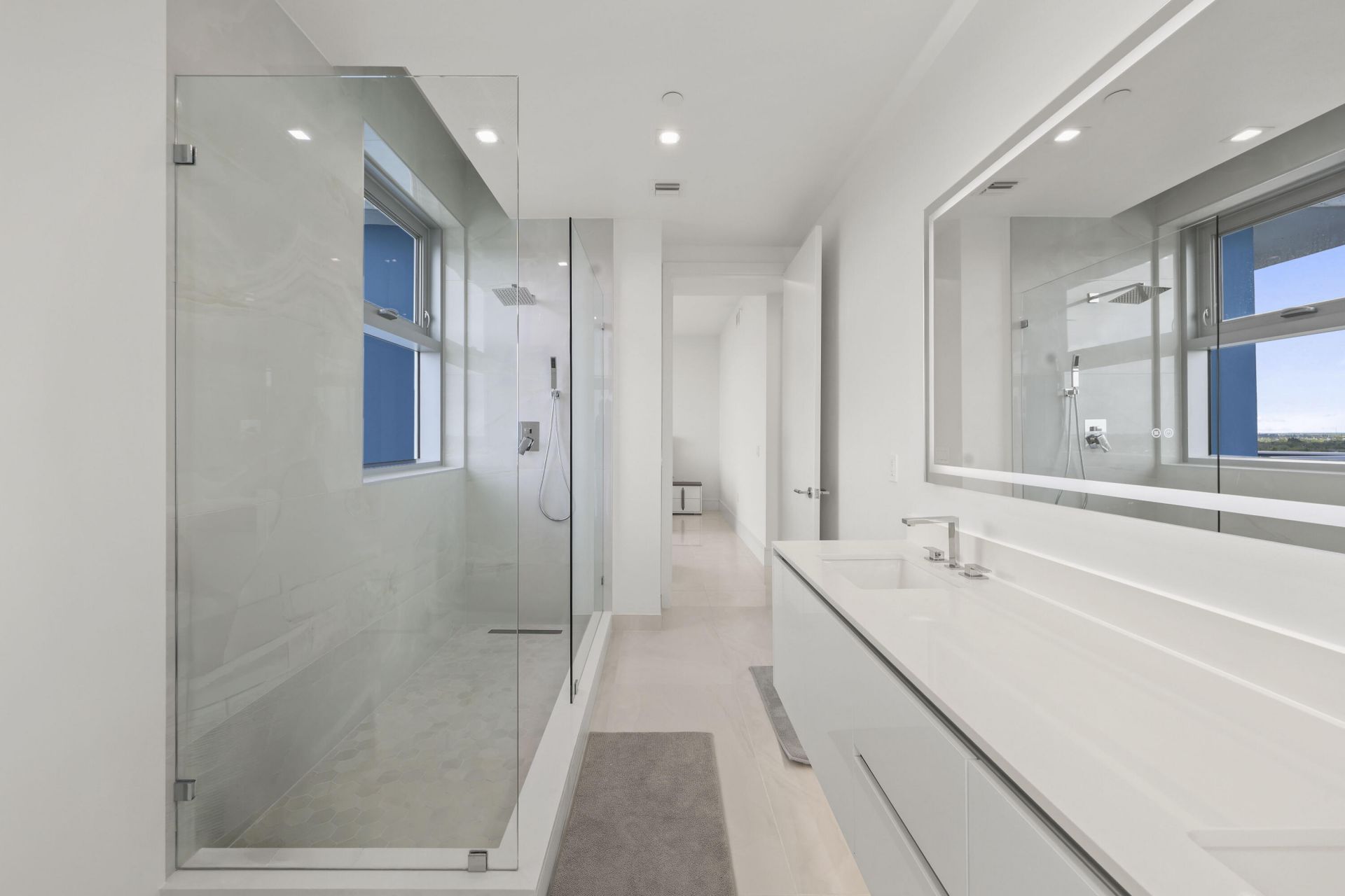 220 Lake Shore Drive, Unit 1125, Lake Park, FL 33403 Photo