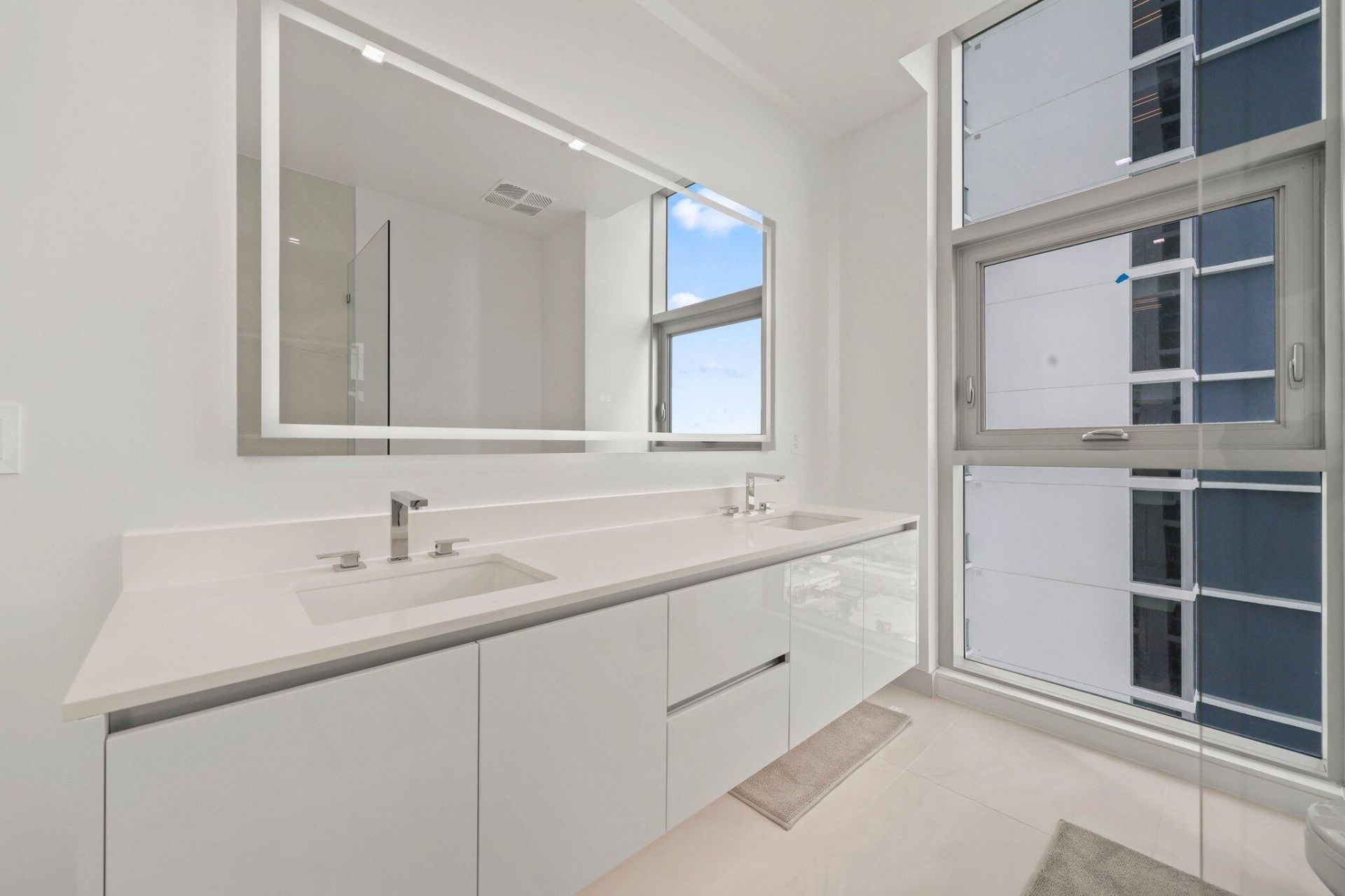 220 Lake Shore Drive, Unit 1125, Lake Park, FL 33403 Photo