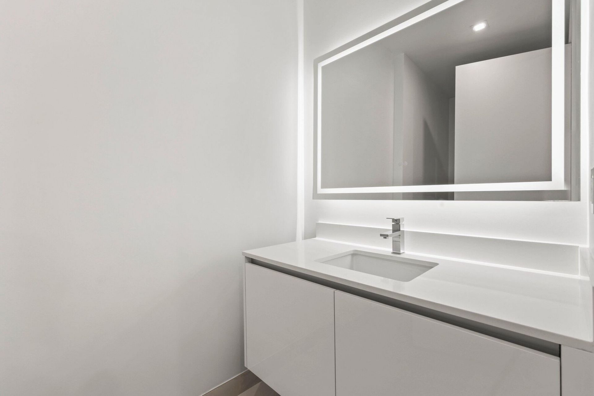 220 Lake Shore Drive, Unit 1125, Lake Park, FL 33403 Photo