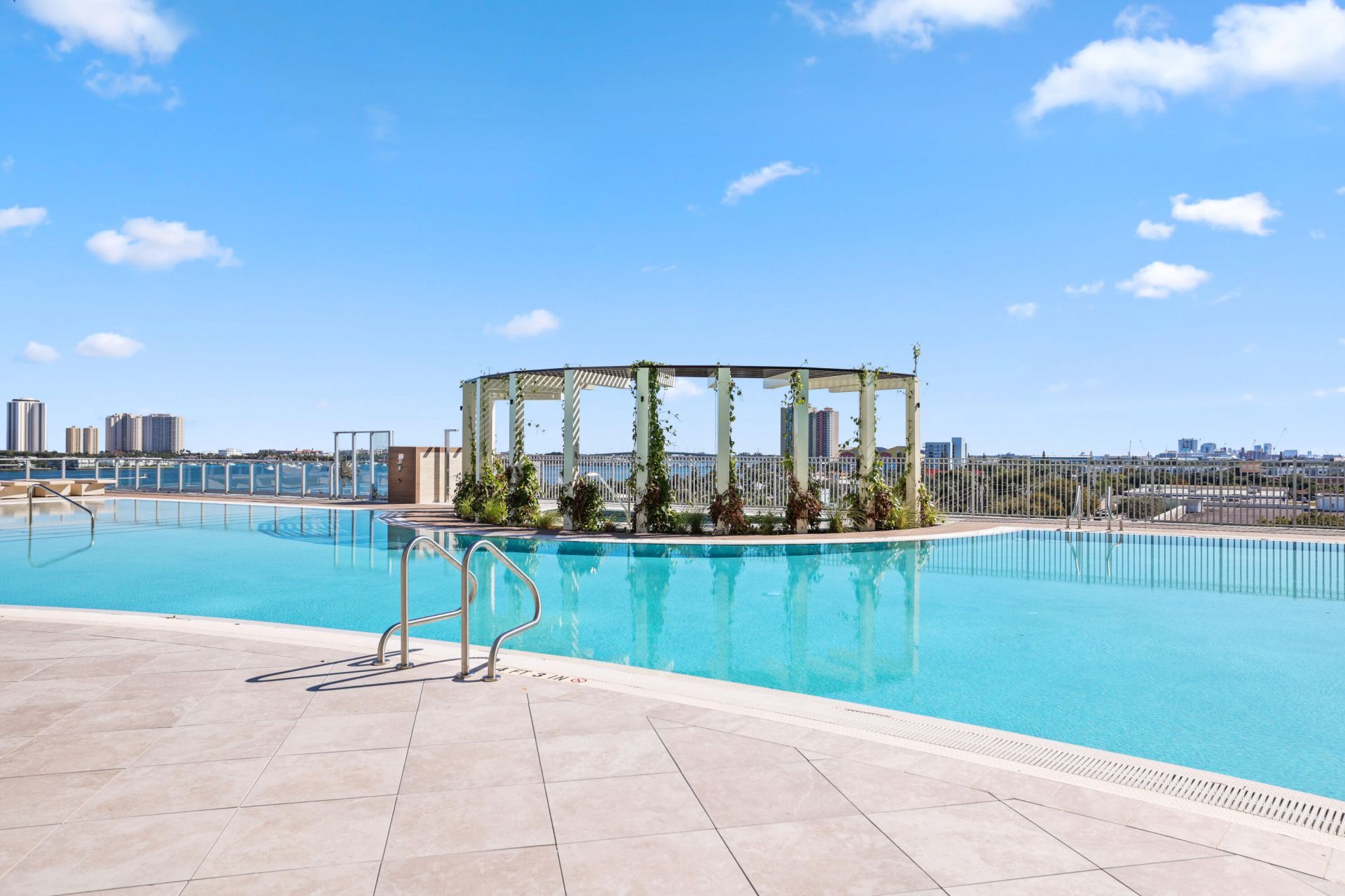 220 Lake Shore Drive, Unit 1125, Lake Park, FL 33403 Photo