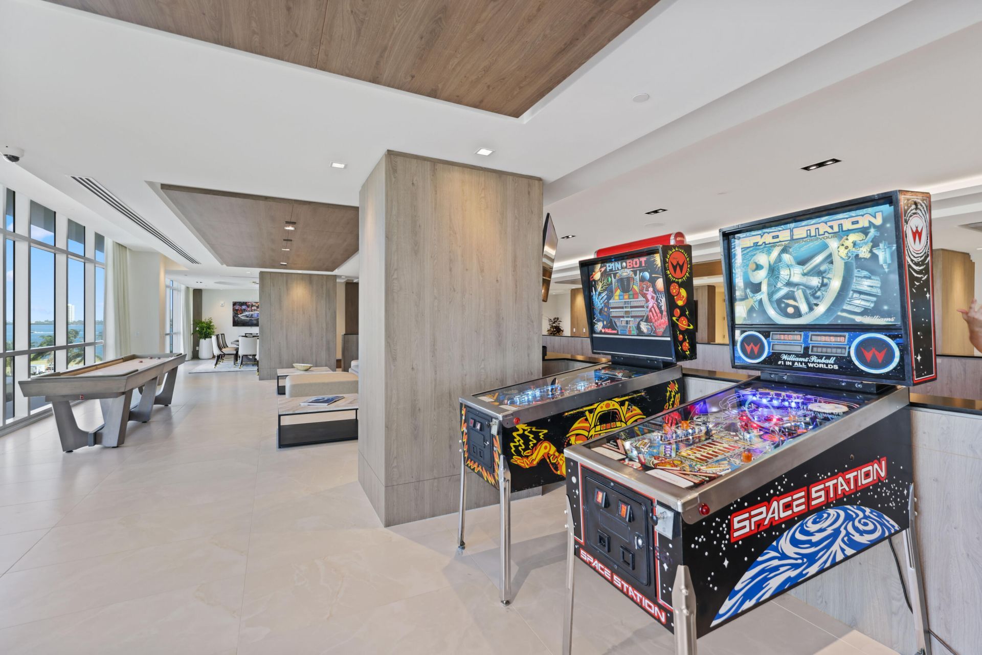 220 Lake Shore Drive, Unit 1125, Lake Park, FL 33403 Photo