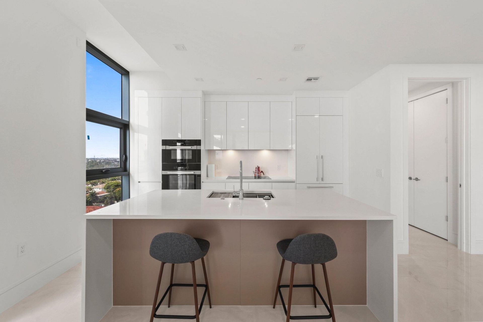 220 Lake Shore Drive, Unit 1125, Lake Park, FL 33403 Photo