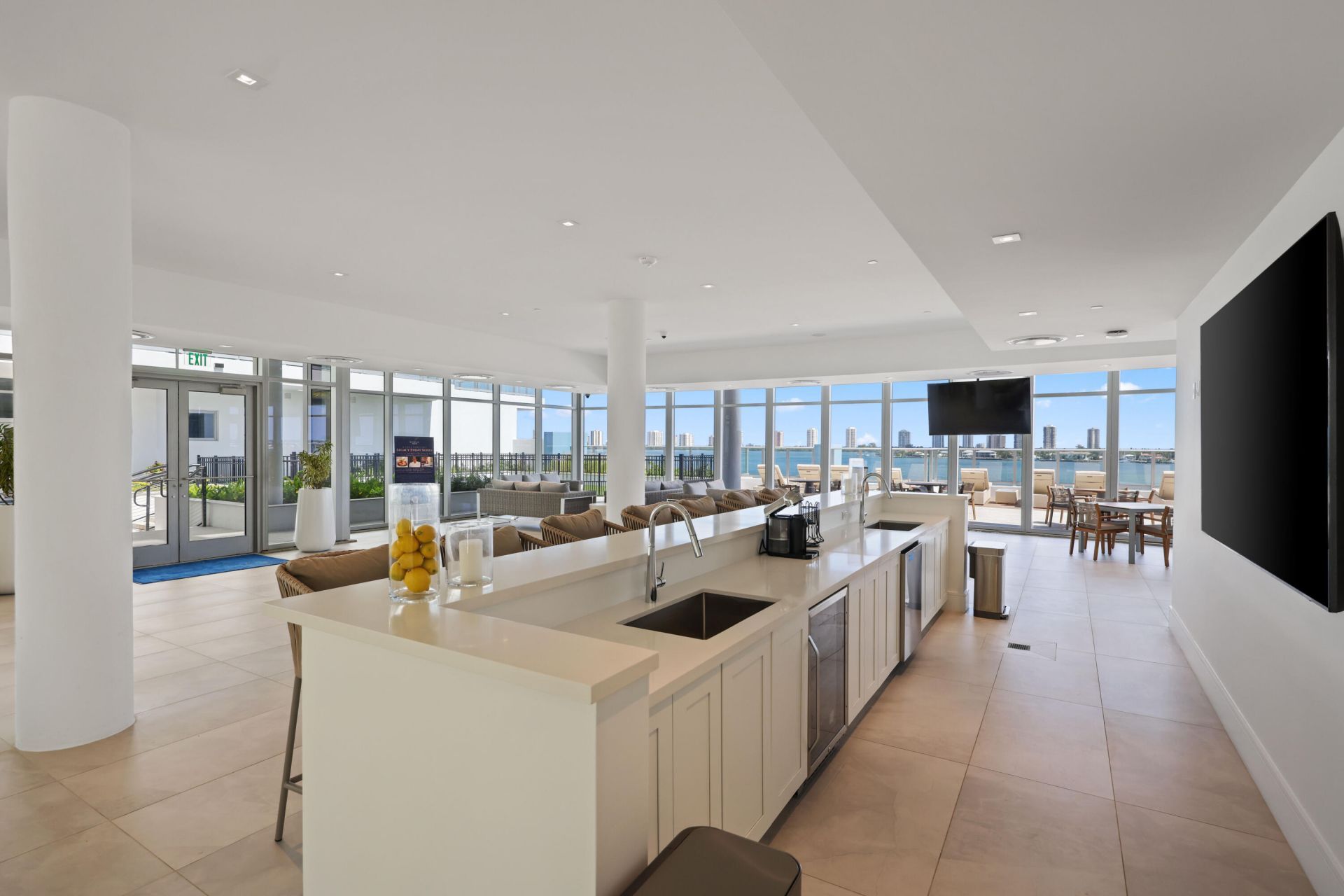 220 Lake Shore Drive, Unit 1125, Lake Park, FL 33403 Photo