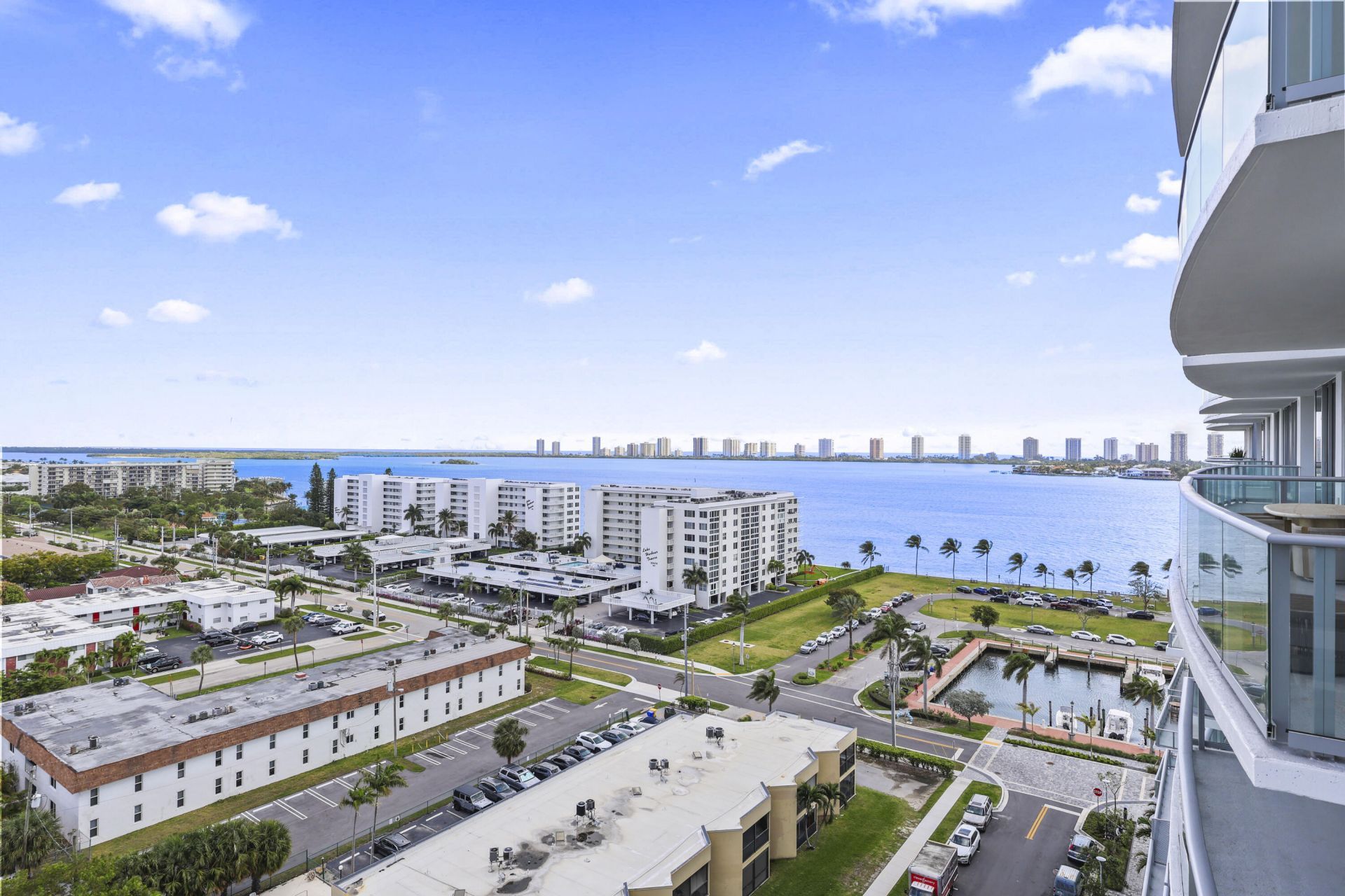 220 Lake Shore Drive, Unit 1125, Lake Park, FL 33403 Photo
