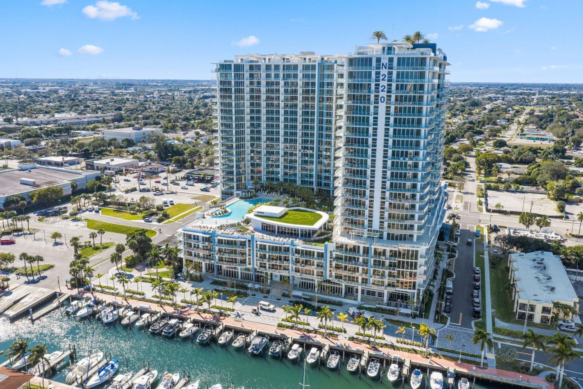 220 Lake Shore Drive, Unit 1125, Lake Park, FL 33403 Photo