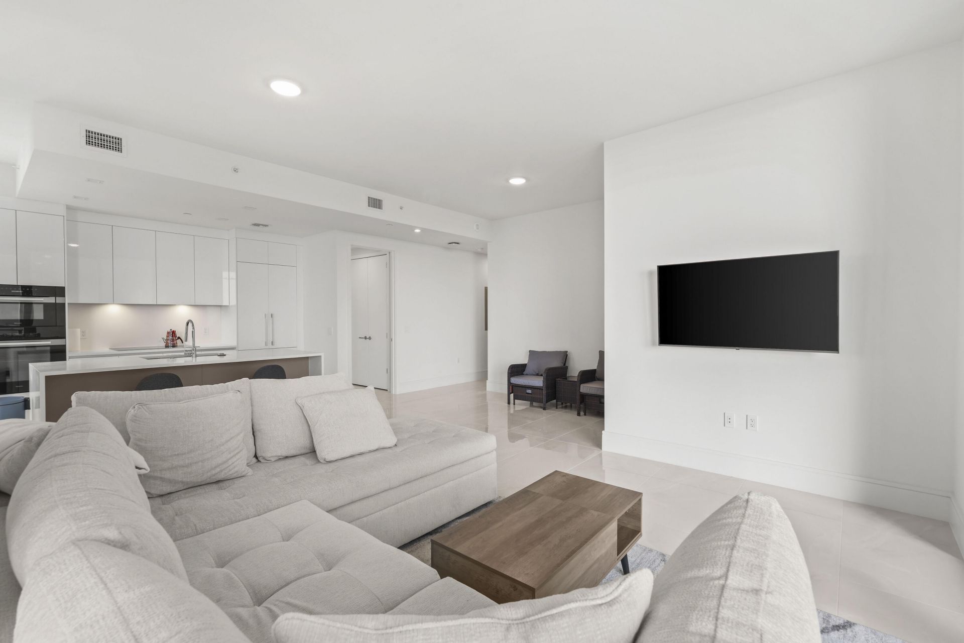 220 Lake Shore Drive, Unit 1125, Lake Park, FL 33403 Photo