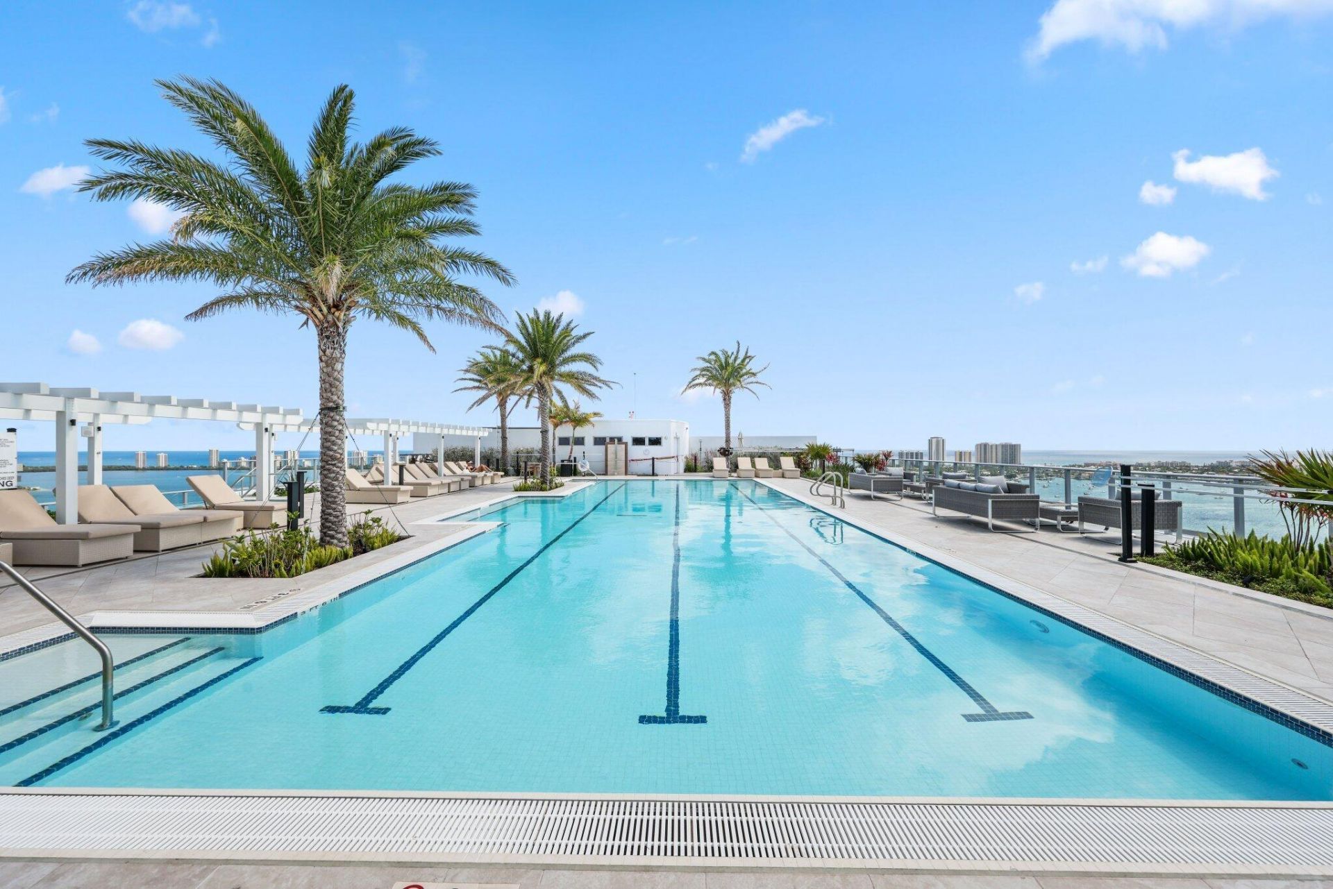 220 Lake Shore Drive, Unit 1125, Lake Park, FL 33403 Photo