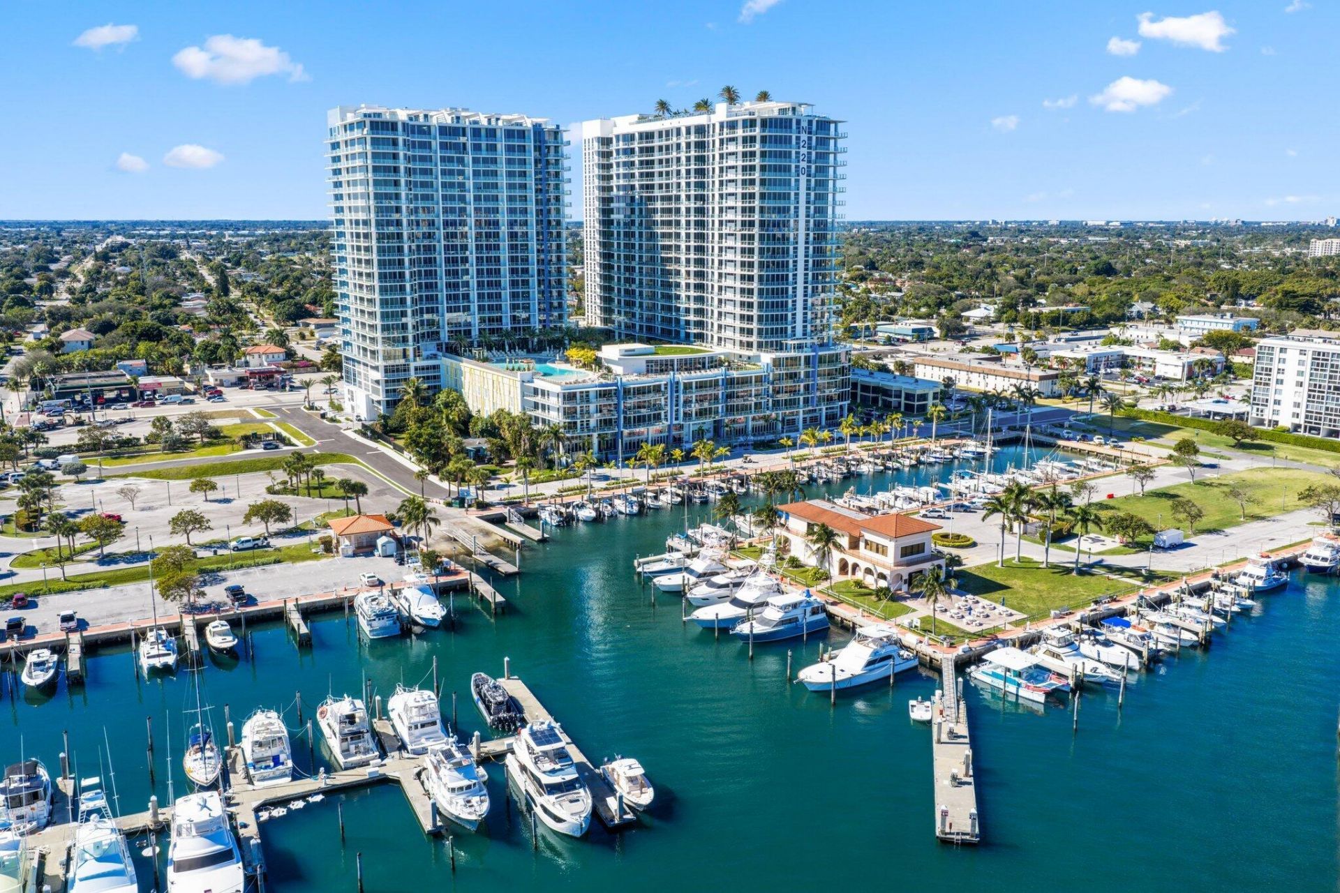 220 Lake Shore Drive, Unit 1125, Lake Park, FL 33403 Photo