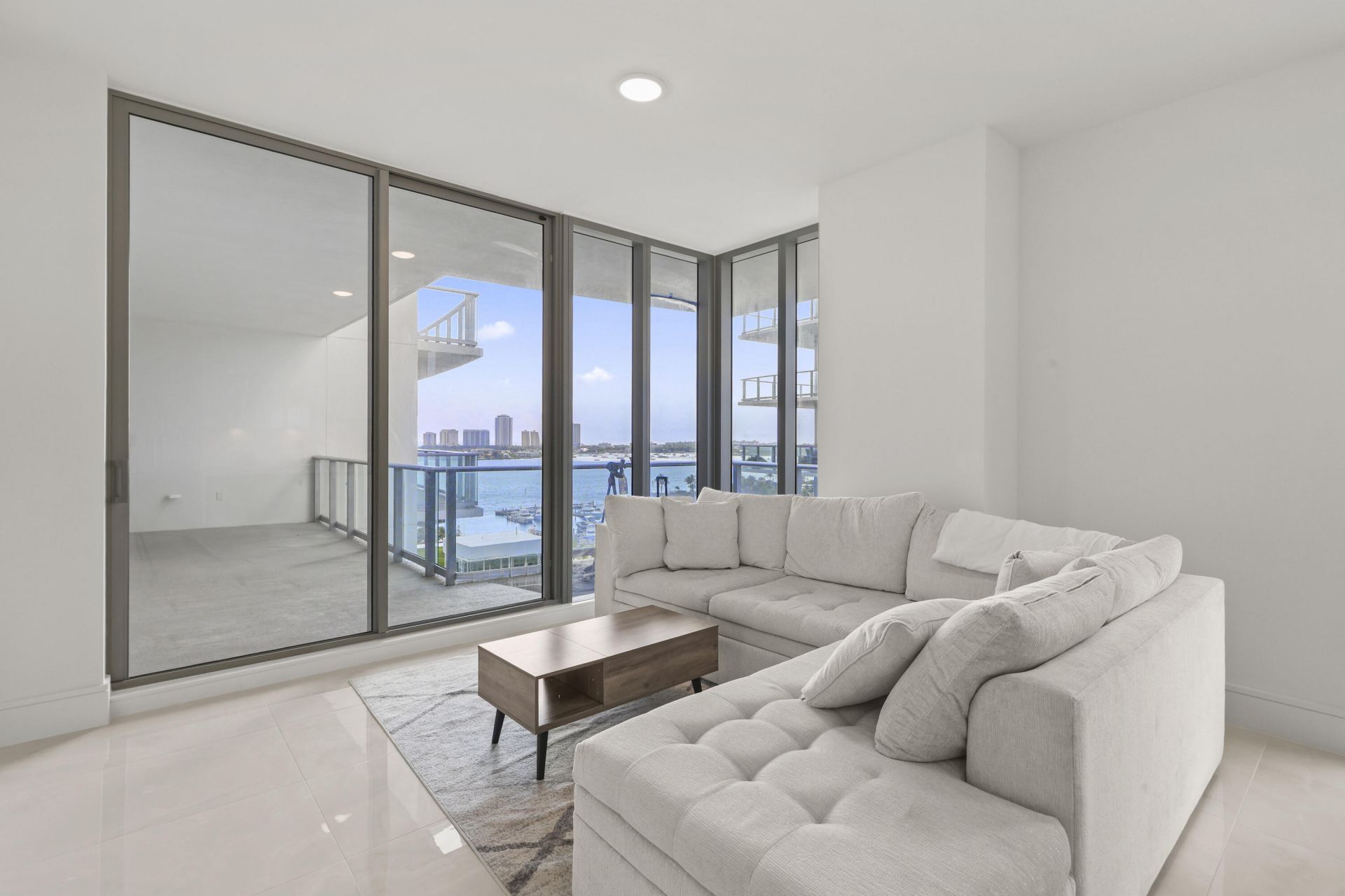 220 Lake Shore Drive, Unit 1125, Lake Park, FL 33403 Photo