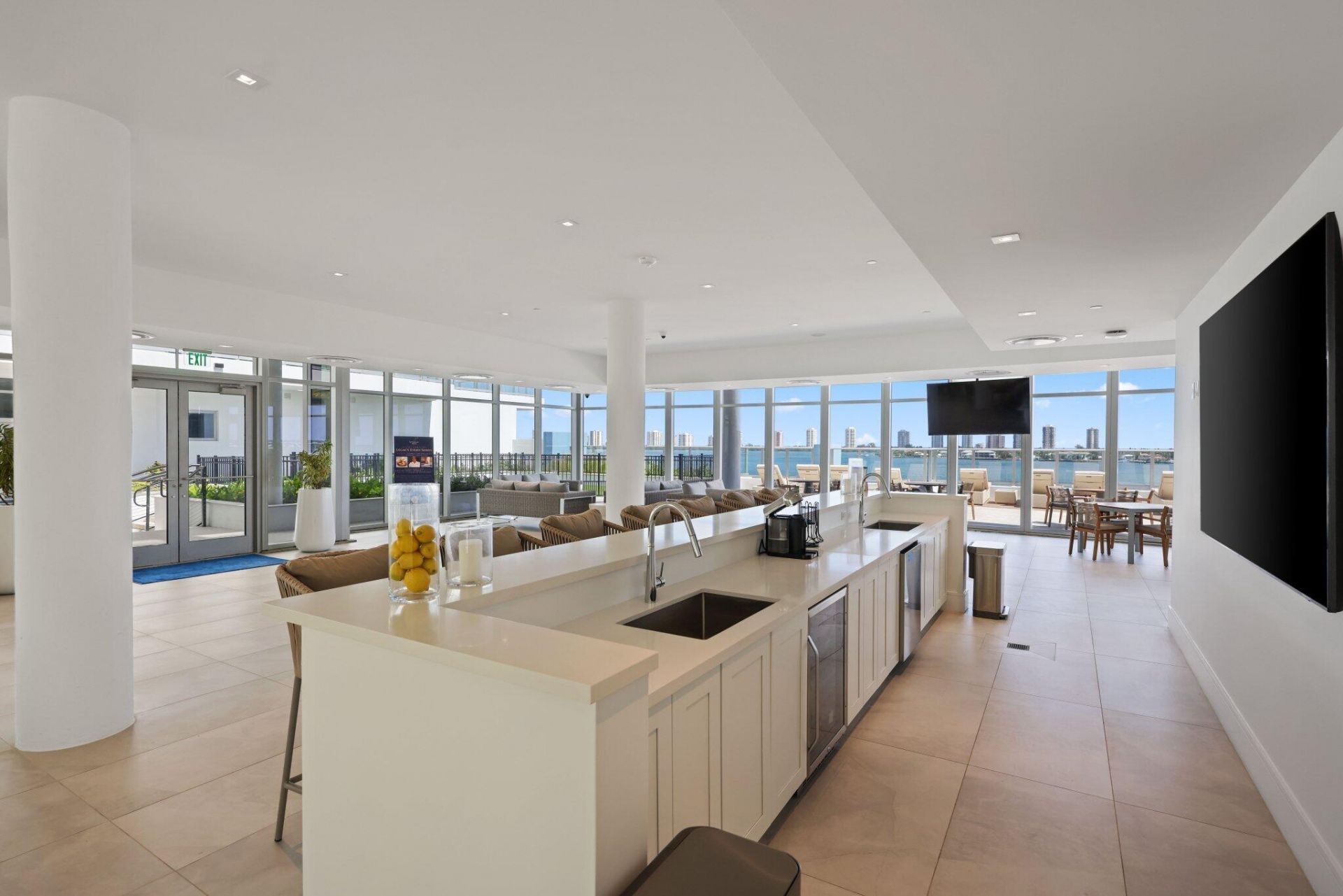 220 Lake Shore Drive, Unit 1125, Lake Park, FL 33403 Photo