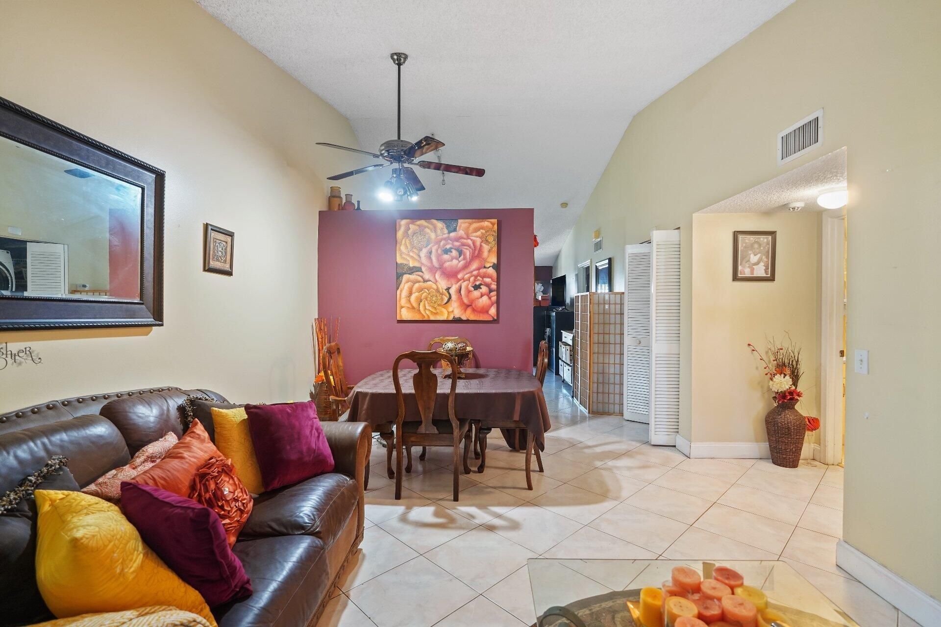 3181 Holiday Springs Boulevard, Unit 41, Margate, FL 33063 Photo