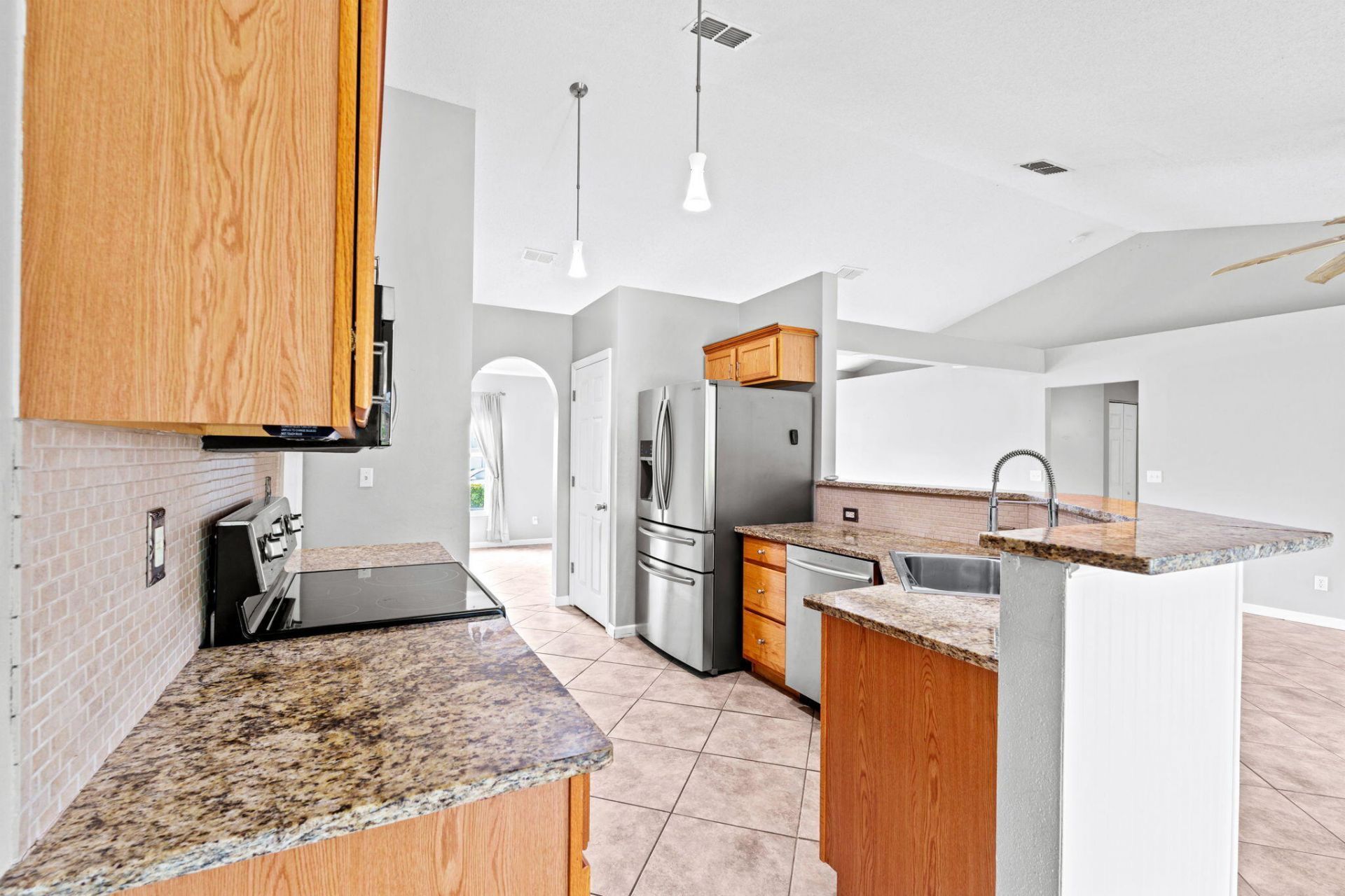 1025 SW Spataro Avenue, Port Saint Lucie, FL 34953 Photo