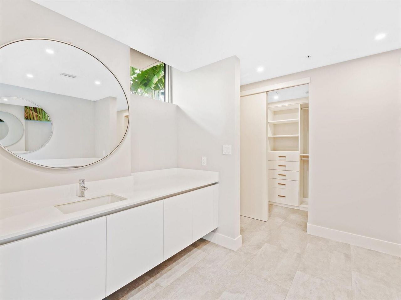 133 Isle Of Venice Drive, Unit 201, Fort Lauderdale, FL 33301 Photo