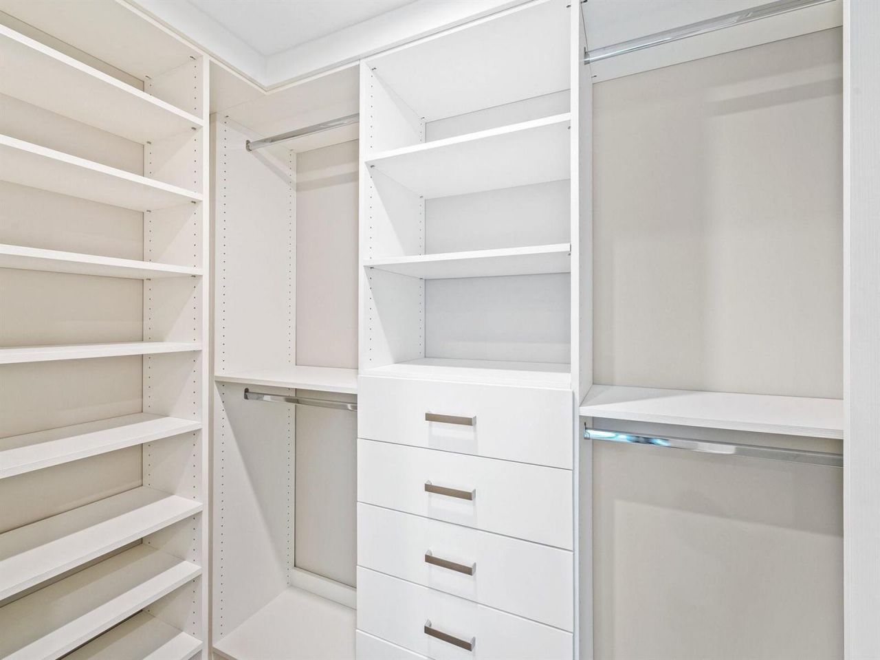 133 Isle Of Venice Drive, Unit 201, Fort Lauderdale, FL 33301 Photo