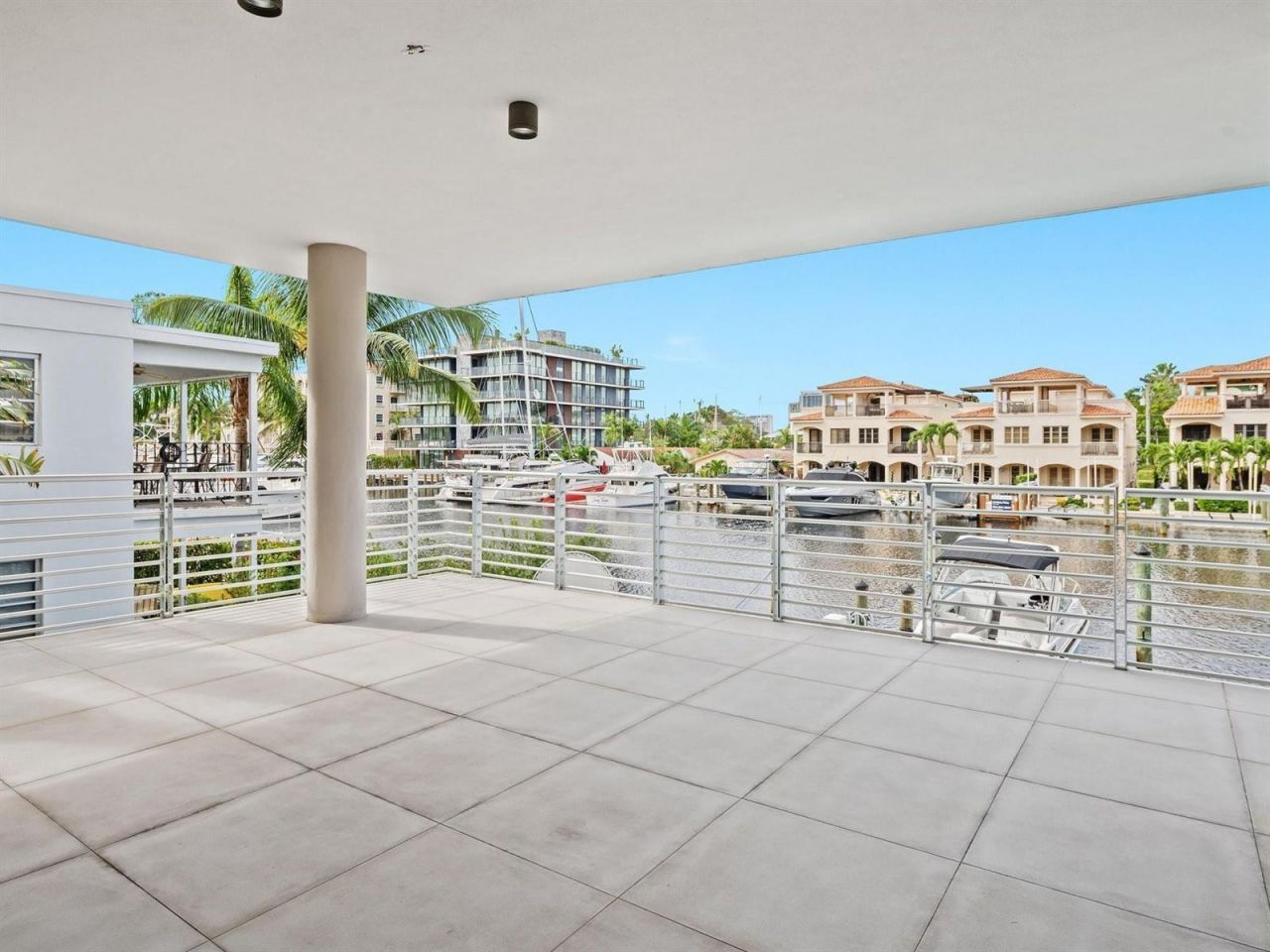 133 Isle Of Venice Drive, Unit 201, Fort Lauderdale, FL 33301 Photo