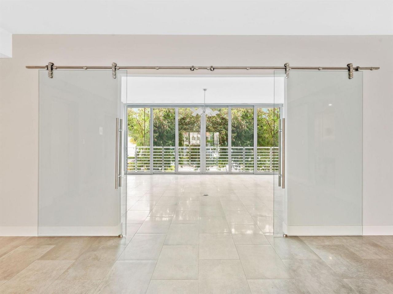 133 Isle Of Venice Drive, Unit 201, Fort Lauderdale, FL 33301 Photo