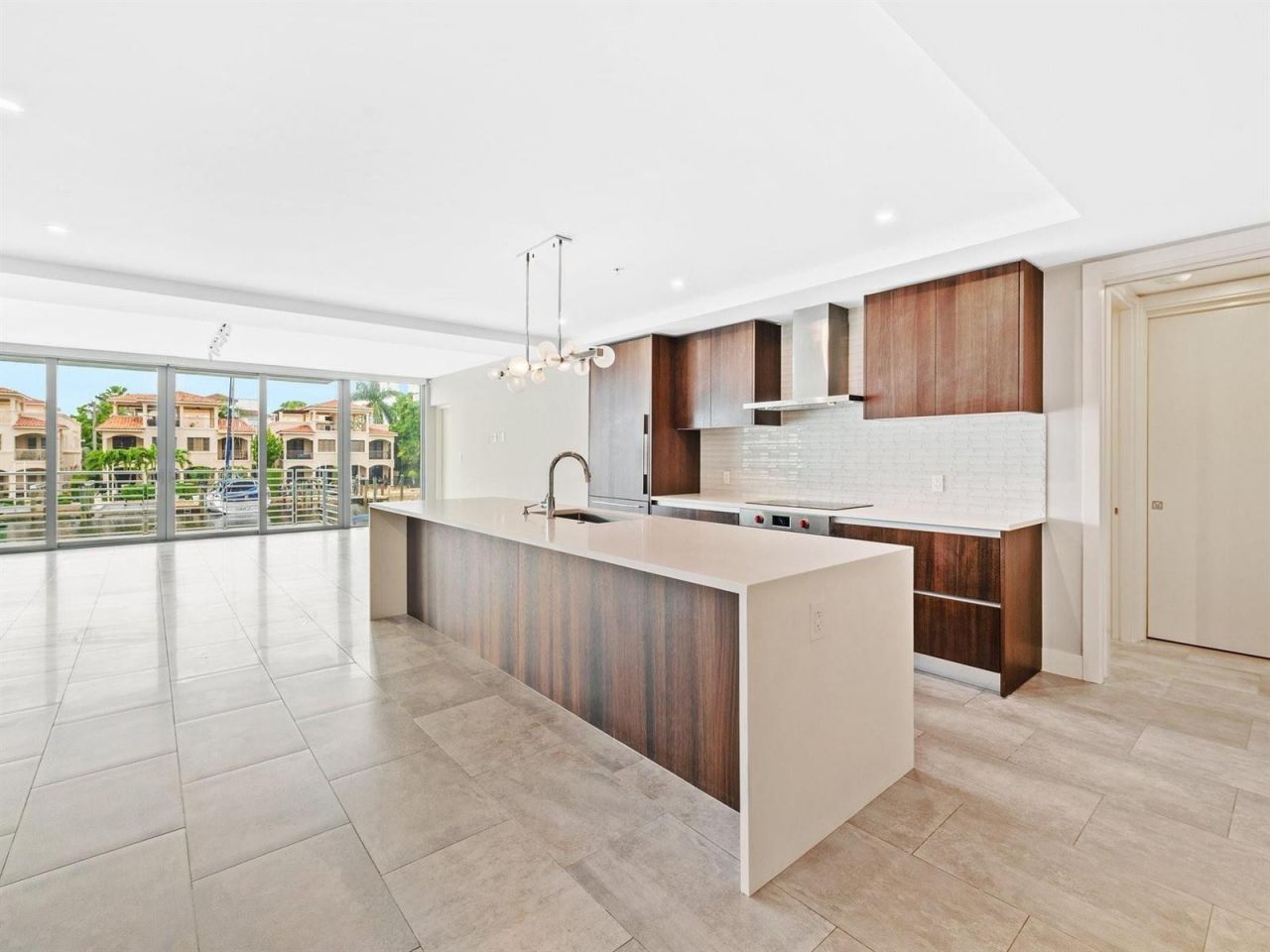 133 Isle Of Venice Drive, Unit 201, Fort Lauderdale, FL 33301 Photo