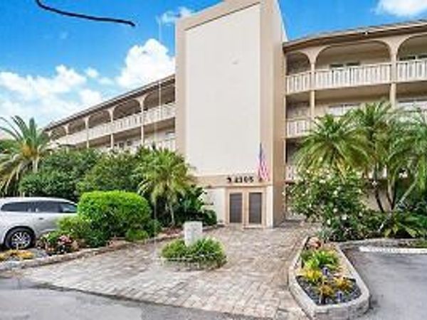 2305 Lucaya Lane, Unit G1, Coconut Creek, FL 33066