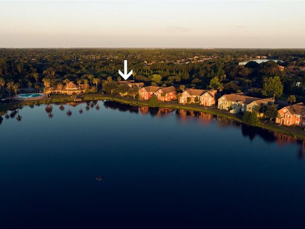 9412 LAKE CHASE ISLAND WAY , Unit 9412, TAMPA, FL 33626