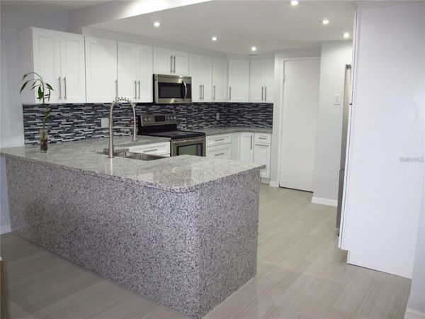 1511 S BAY VILLA PLACE , Unit 1/2, TAMPA, FL 33629