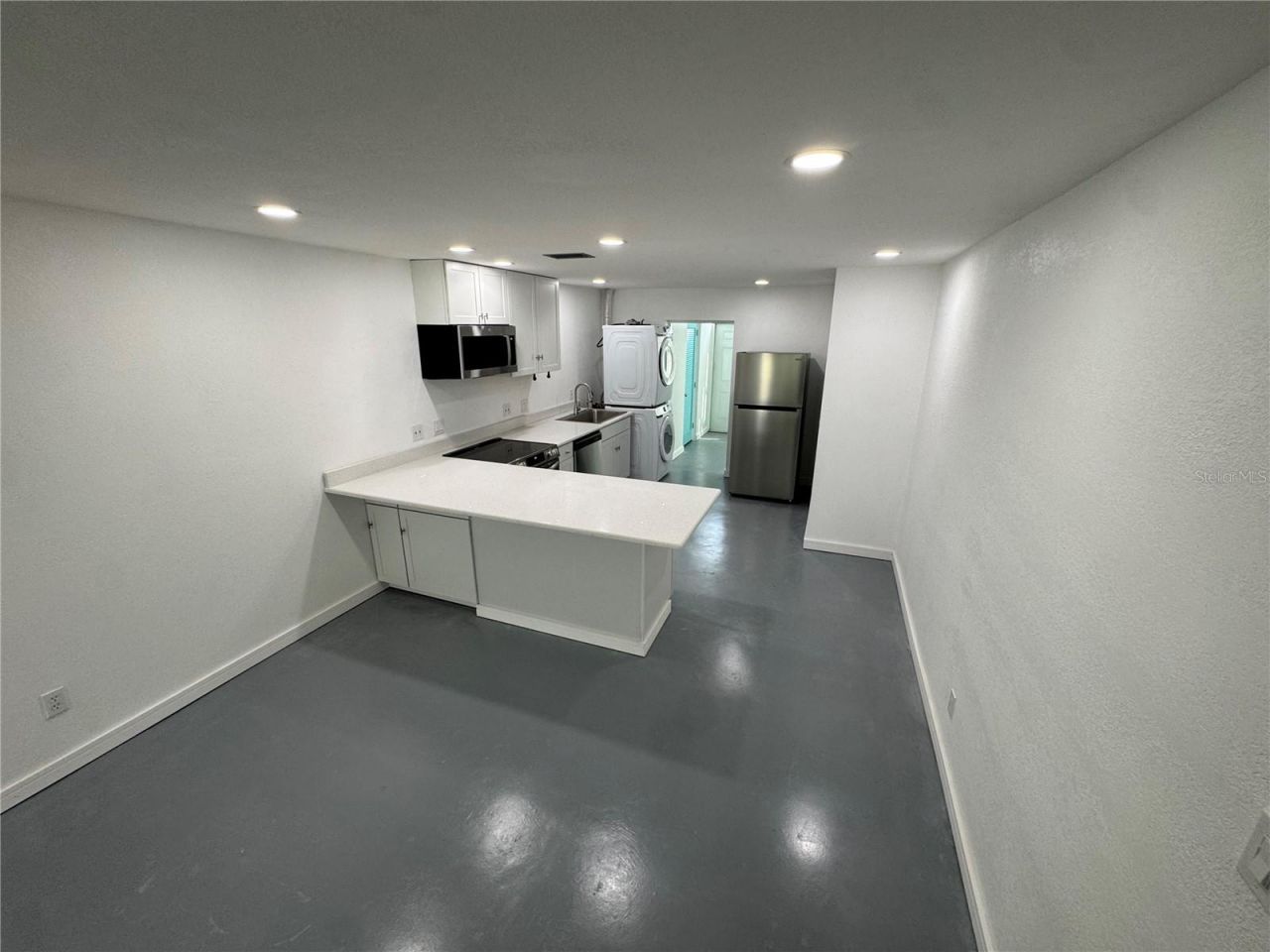 5720 13th Avenue N, Unit 106B, Saint Petersburg, FL 33710 Photo