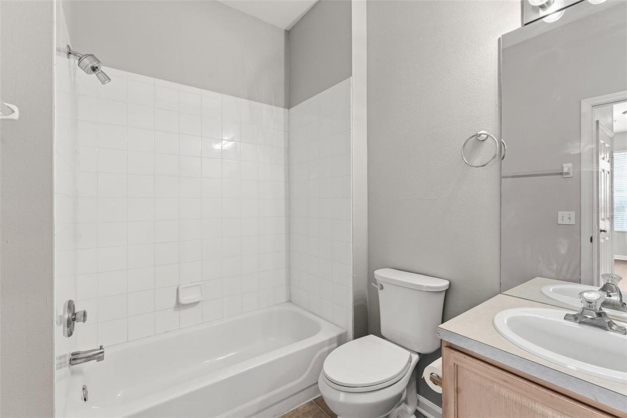 1224 S Hiawassee Road , Unit 636, Orlando, FL 32835 Photo