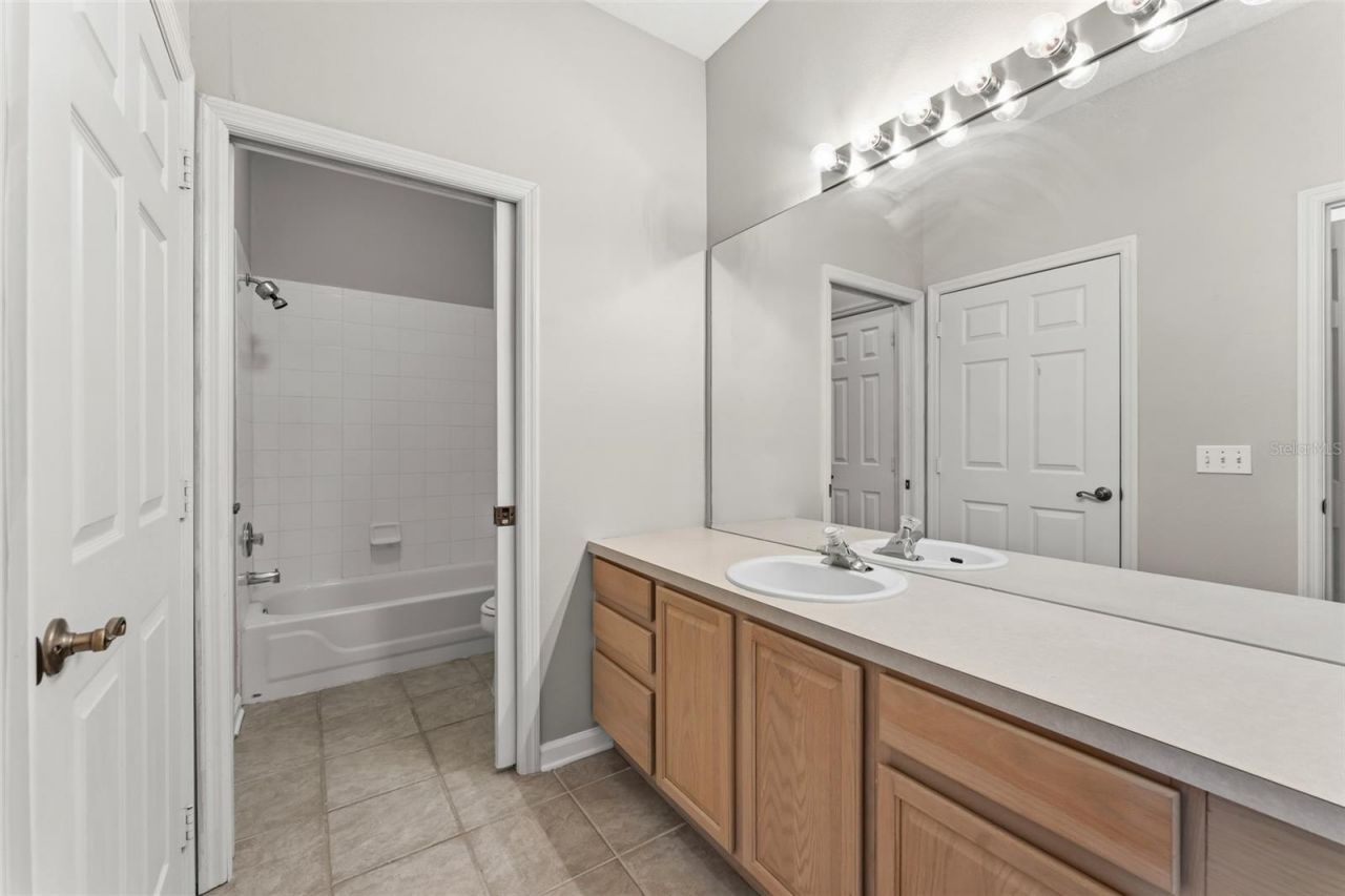 1224 S Hiawassee Road , Unit 636, Orlando, FL 32835 Photo