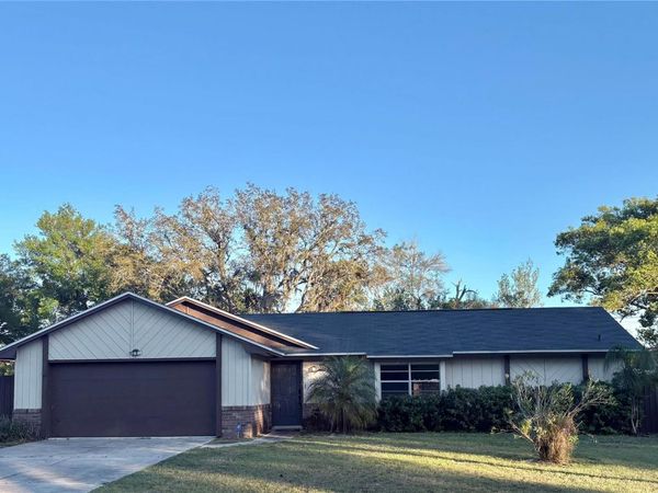 1182 QUINTUPLET DRIVE , CASSELBERRY, FL 32707