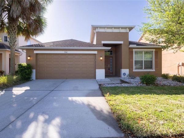 7562 FOREST MERE DRIVE , RIVERVIEW, FL 33578