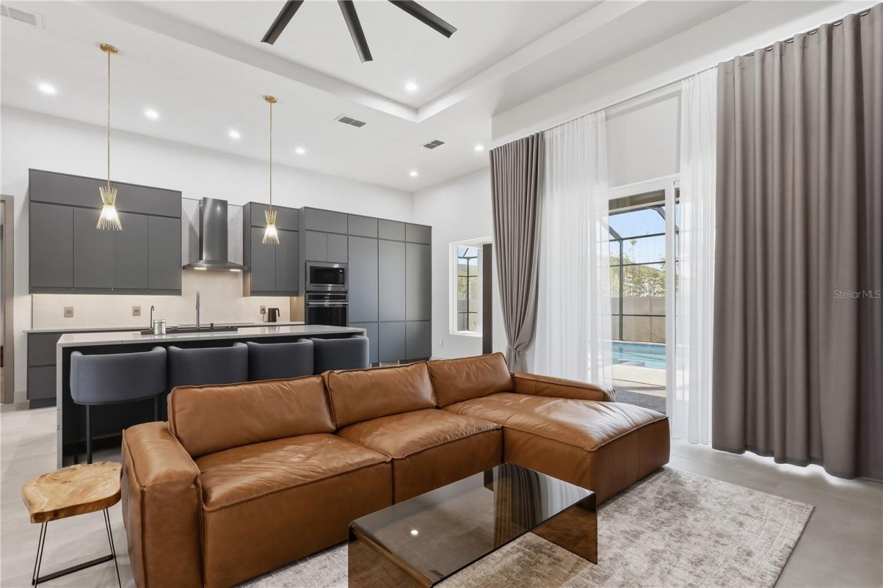 42 Llewellyn Trail , Palm Coast, FL 32164 Photo