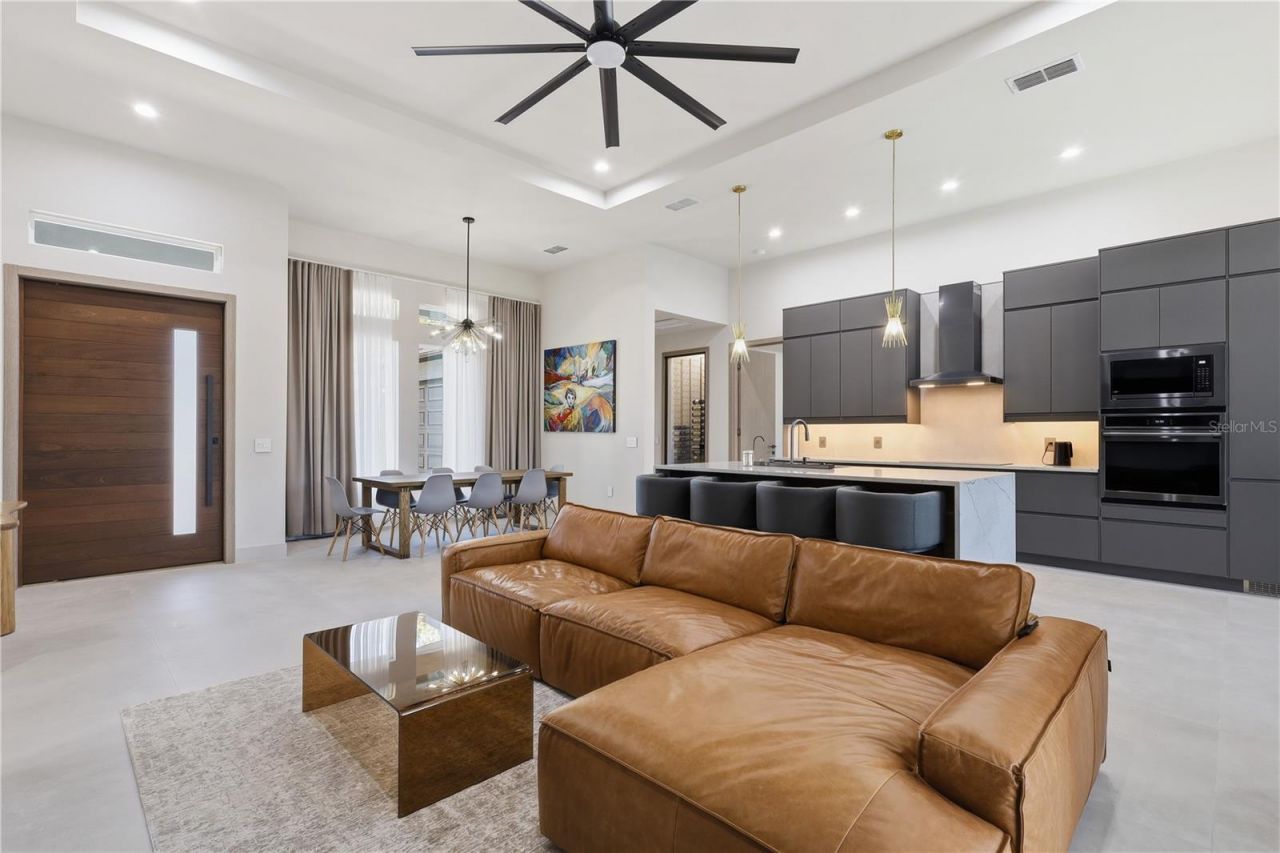 42 Llewellyn Trail , Palm Coast, FL 32164 Photo