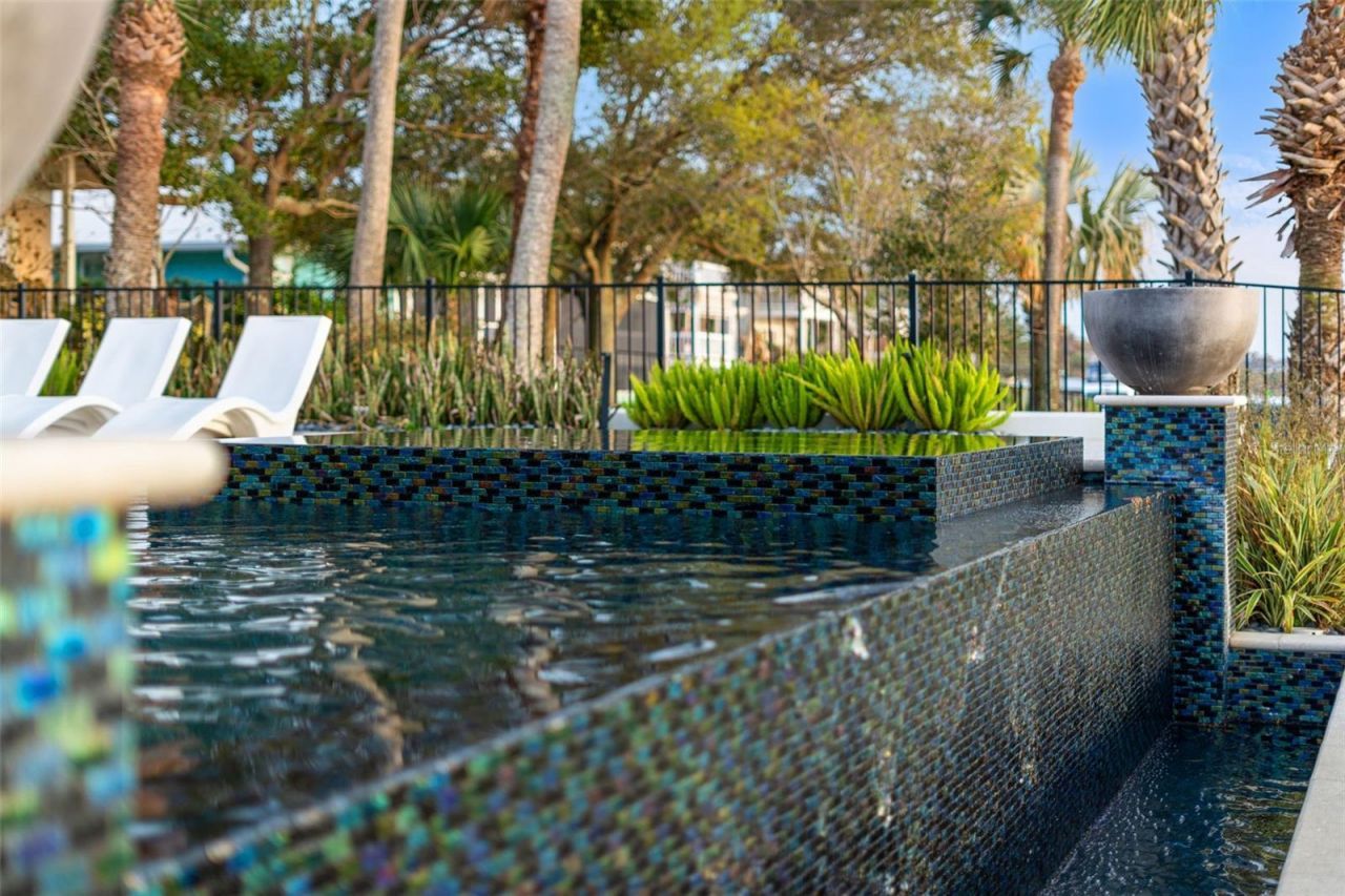 1194 N Peninsula Avenue, New Smyrna Beach, FL 32169 Photo