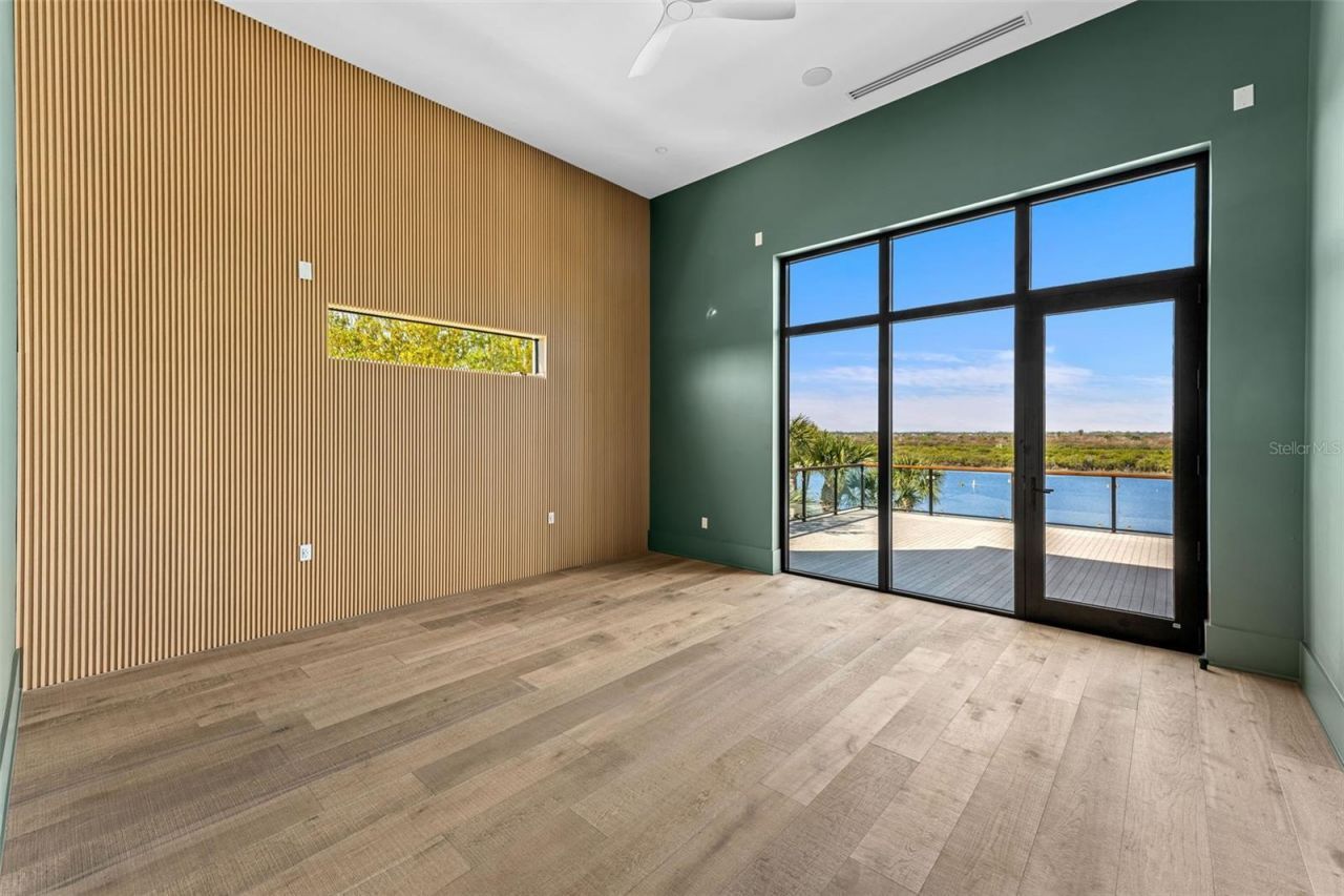 1194 N Peninsula Avenue, New Smyrna Beach, FL 32169 Photo