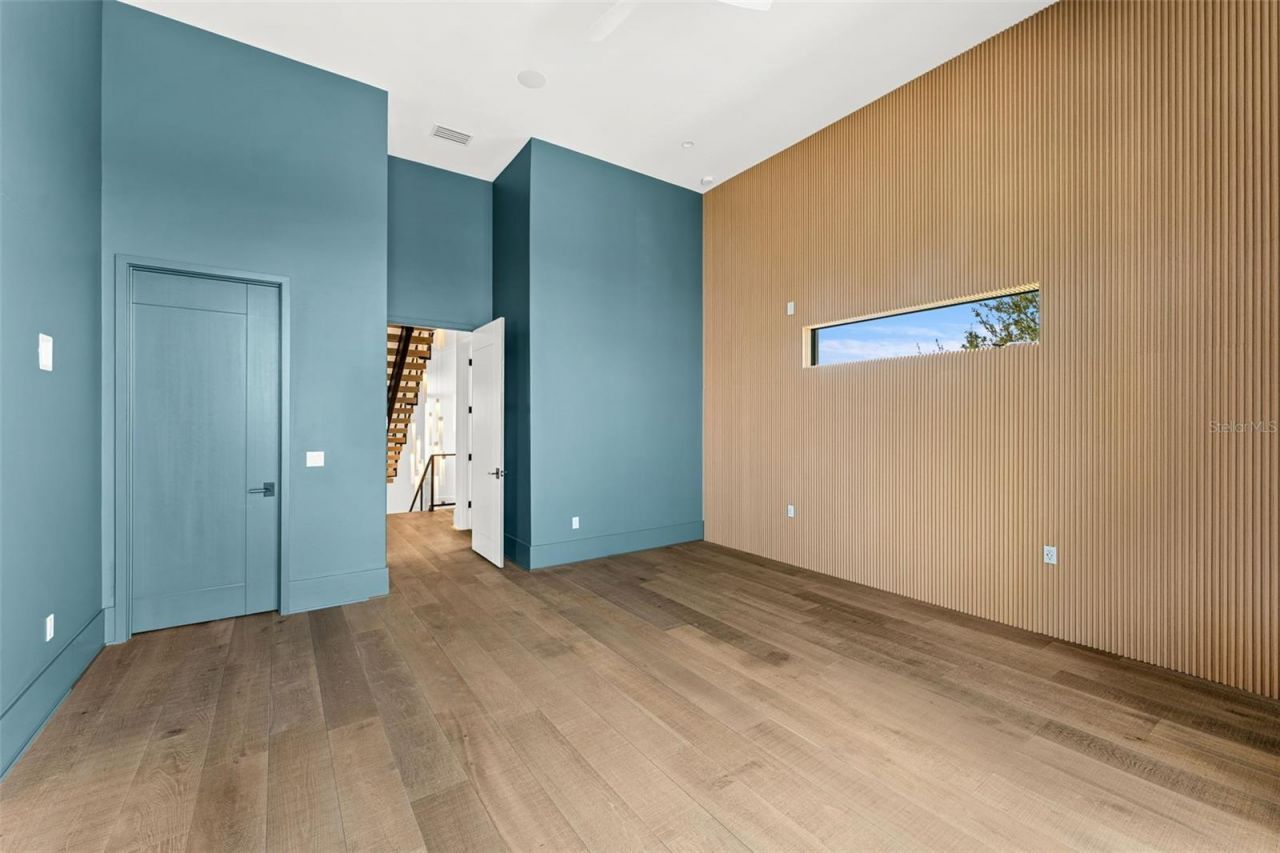 1194 N Peninsula Avenue, New Smyrna Beach, FL 32169 Photo