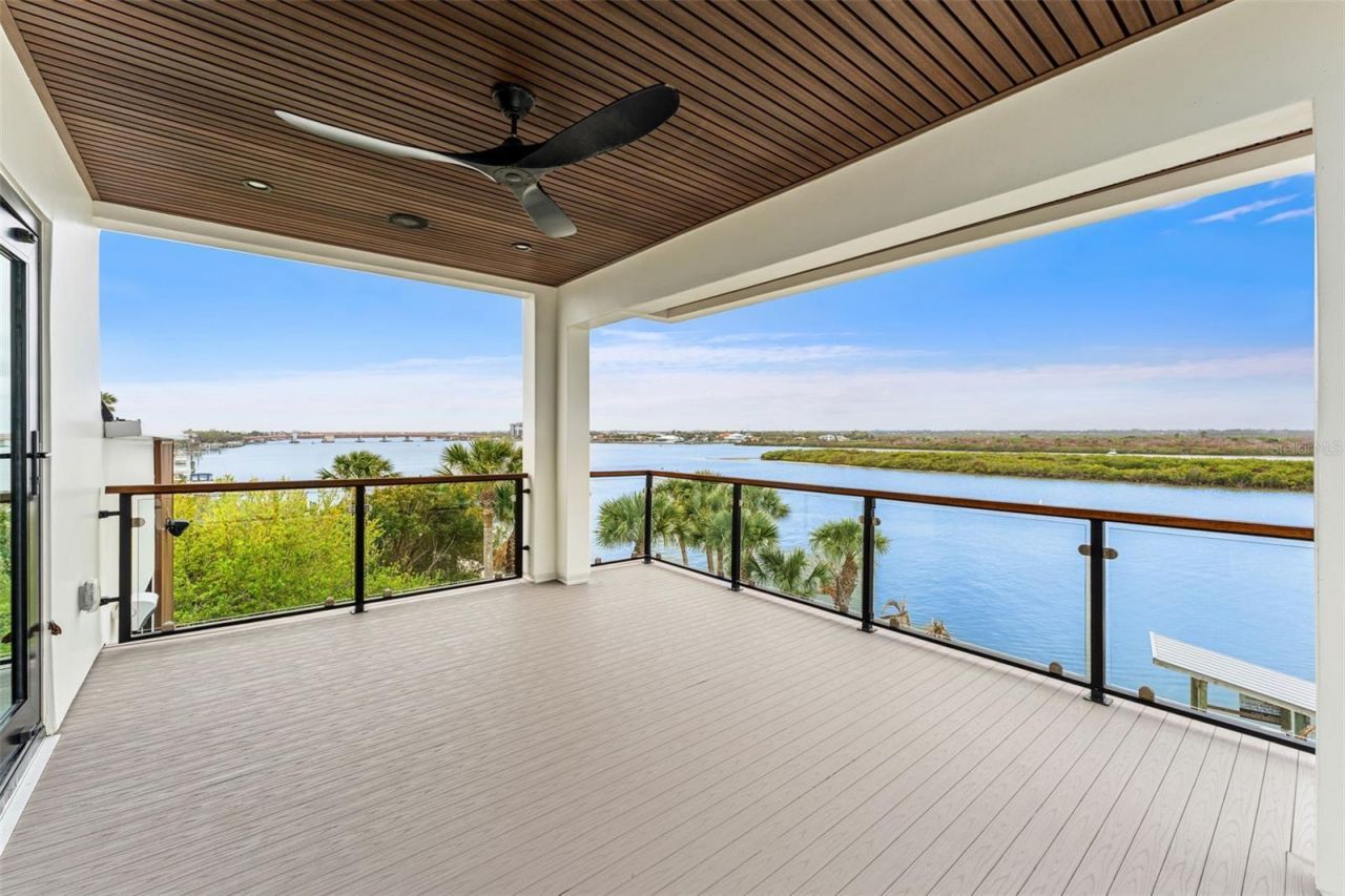 1194 N Peninsula Avenue, New Smyrna Beach, FL 32169 Photo