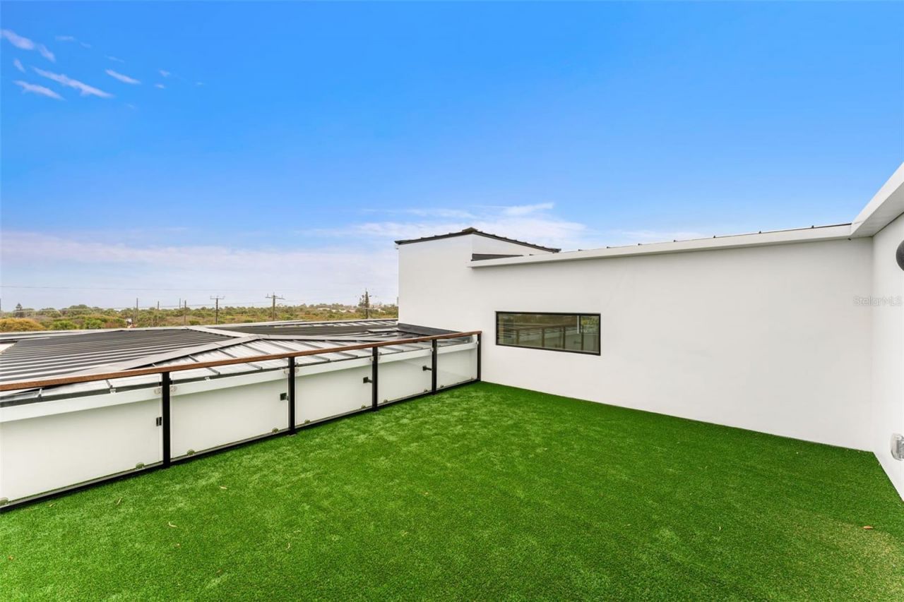 1194 N Peninsula Avenue, New Smyrna Beach, FL 32169 Photo