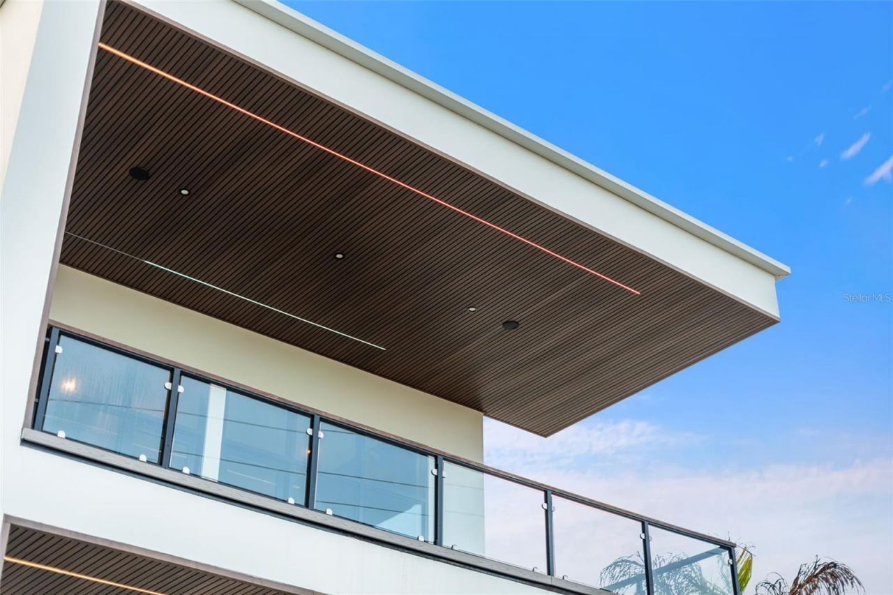 1194 N Peninsula Avenue, New Smyrna Beach, FL 32169 Photo