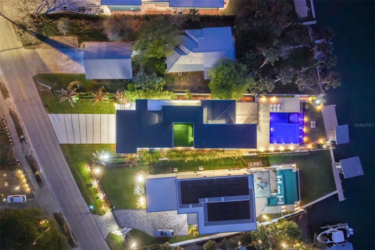 1194 N Peninsula Avenue, New Smyrna Beach, FL 32169 Photo